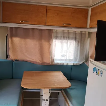 Campsite Ys Caravans *